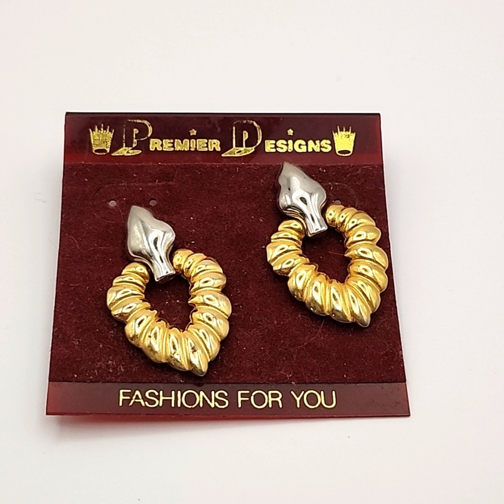 Vintage Premier Designs Gold Tone Pierced Earrings NWT